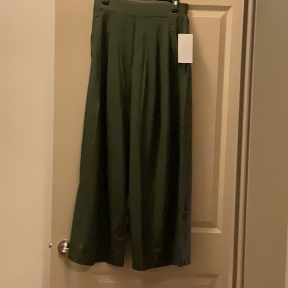 NWT ATHLETA Brooklyn Heights wide leg pants